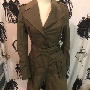 BCBG trench